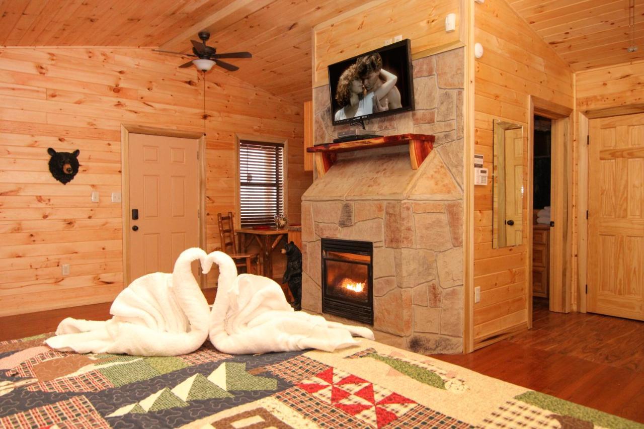 Endless Mountain Dreams Villa Gatlinburg Ngoại thất bức ảnh